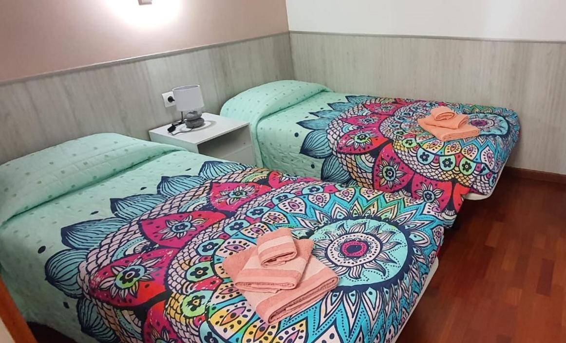 Apartamento Vilallonga Figueres  Eksteriør billede