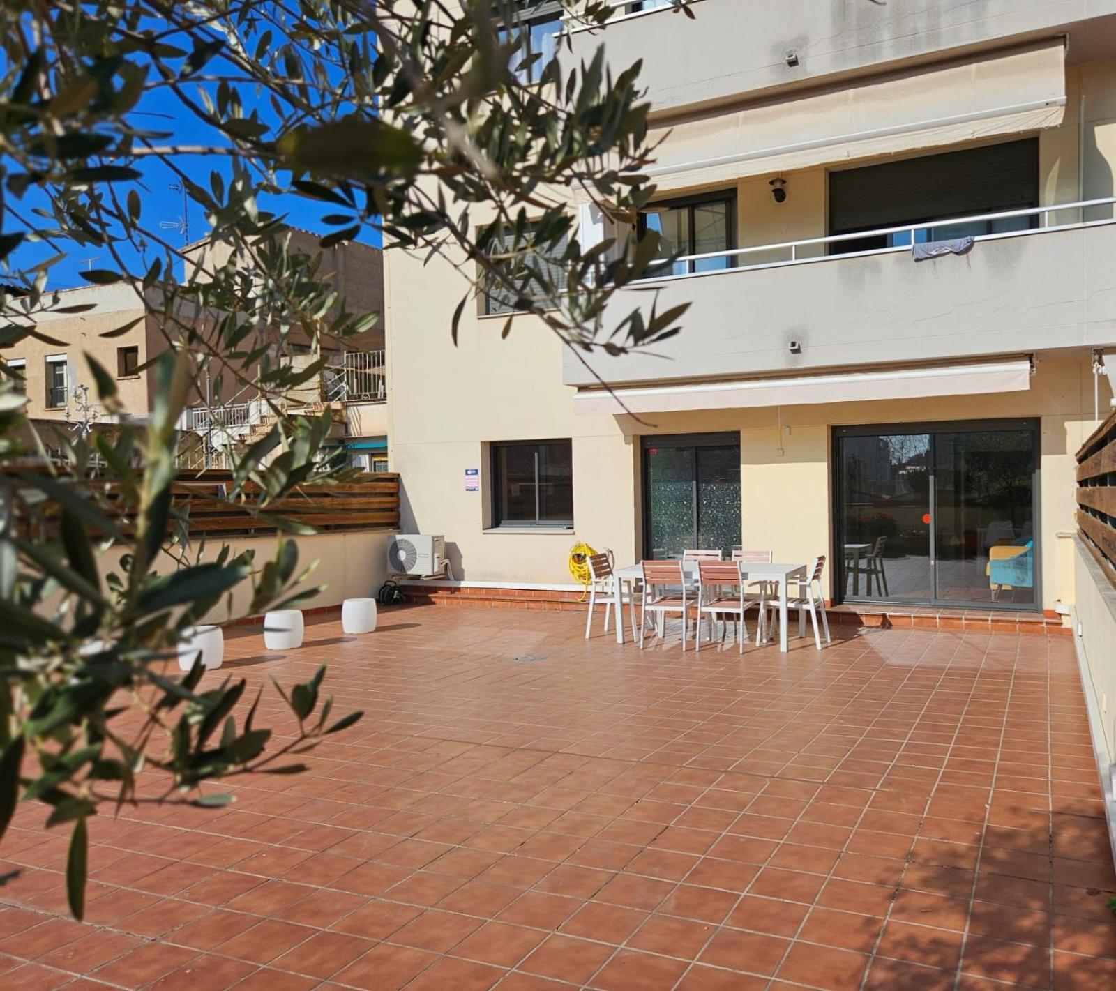 Apartamento Vilallonga Figueres  Eksteriør billede
