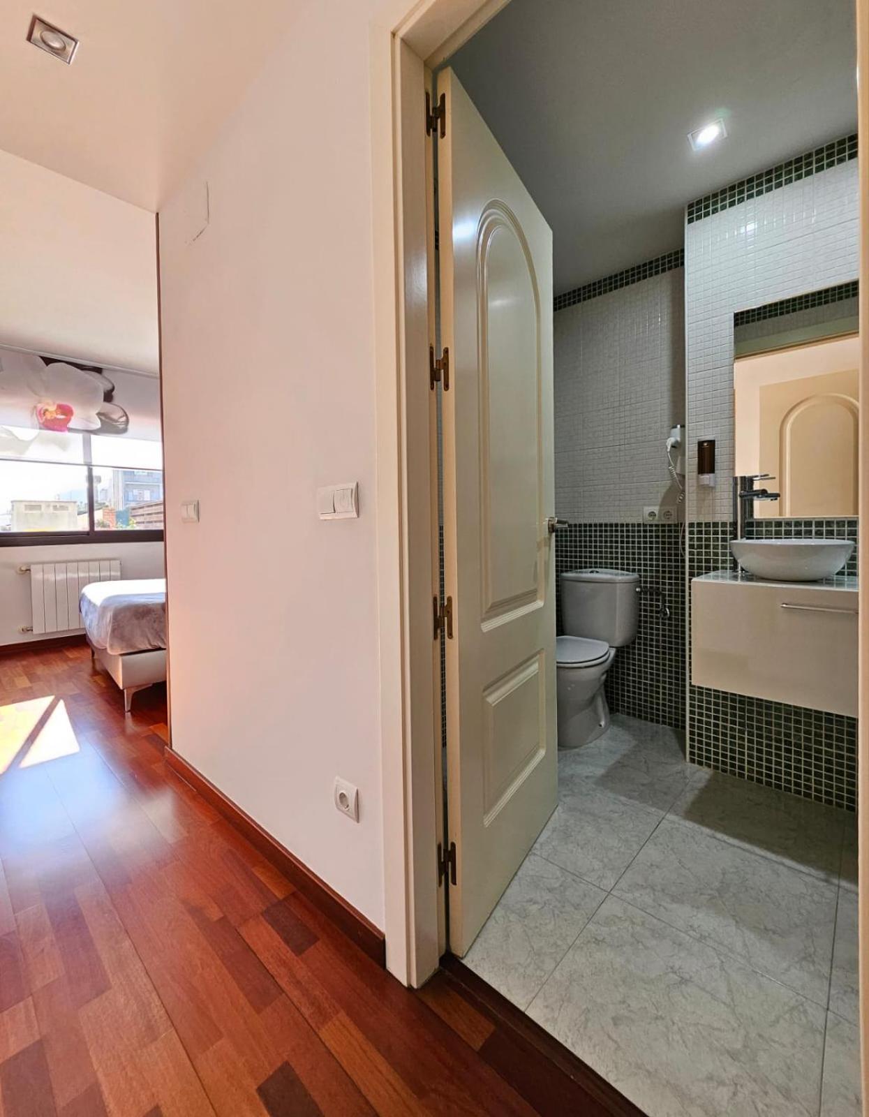 Apartamento Vilallonga Figueres  Eksteriør billede